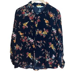 •HIPPIE ROSE•BLACK FLORAL BUTTON DOWN CONVERTIBLE SLEEVE BLOUSE SIZE MEDIUM EUC